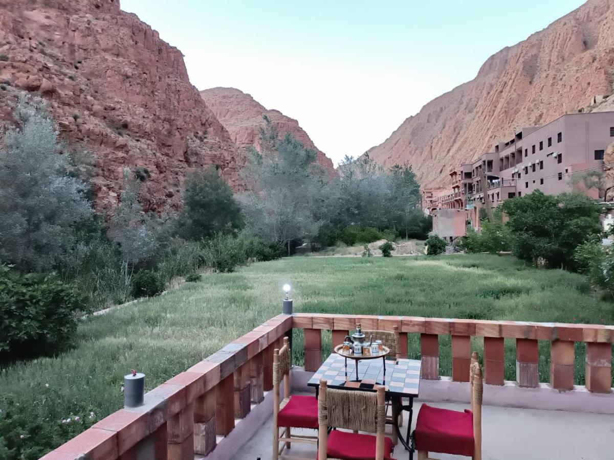 Riad Pizzeria Marhaba Akhendachou n'Ait Ouffi 外观 照片