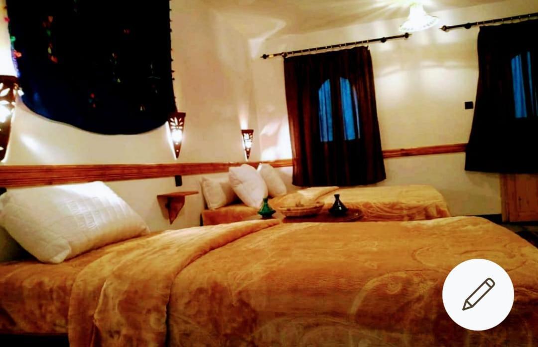 Riad Pizzeria Marhaba Akhendachou n'Ait Ouffi 外观 照片